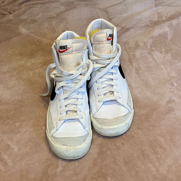 Nike Blazer Mid ‘77 Vintage - Picture 2 of 5